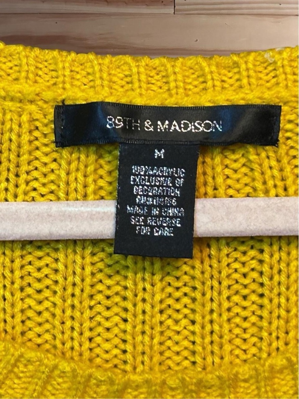 Yellow/mustard 89th & Madison cable knit sweater s M - Picture 2 of 4